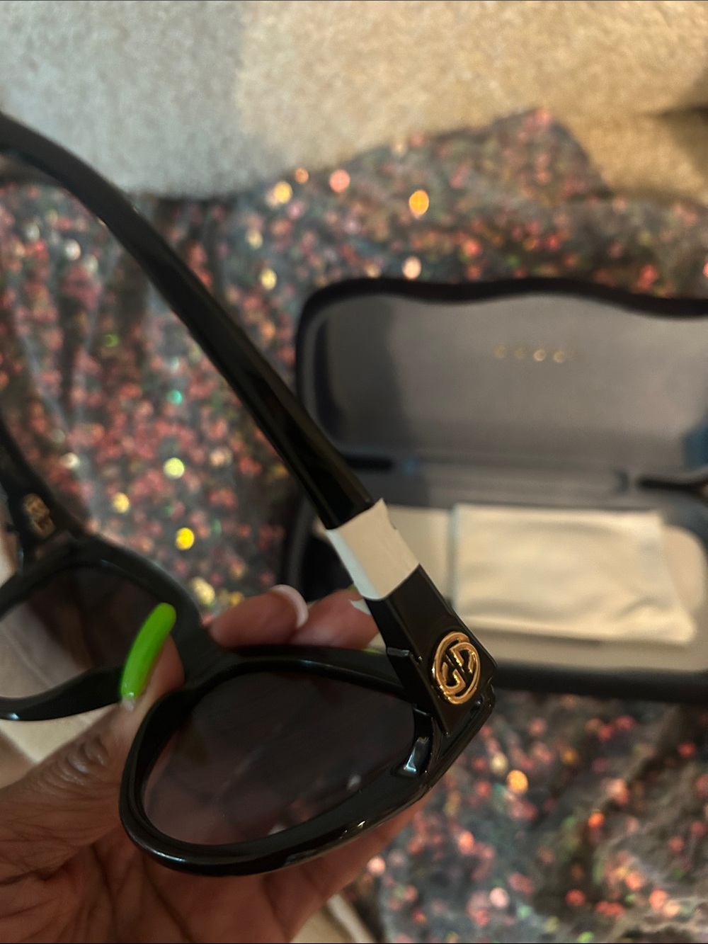 Full inclusion new Gucci sunnies 🥳🥳❌❌ - Picture 6 of 8